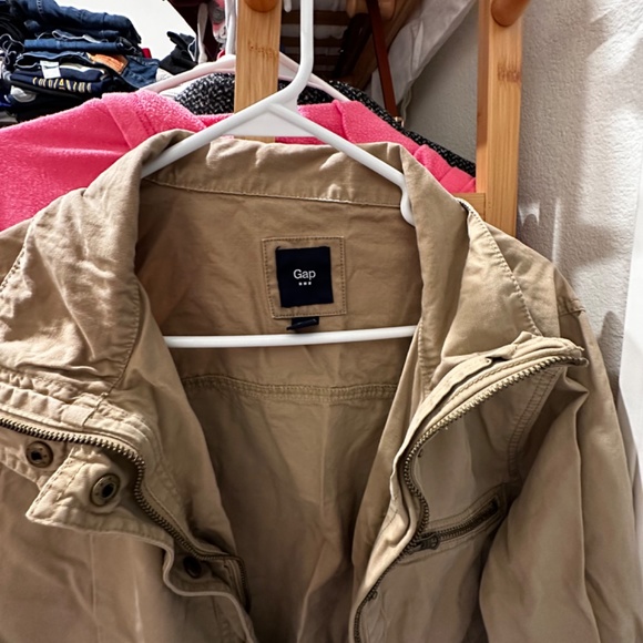 Women’s Jacket - Picture 2 of 3